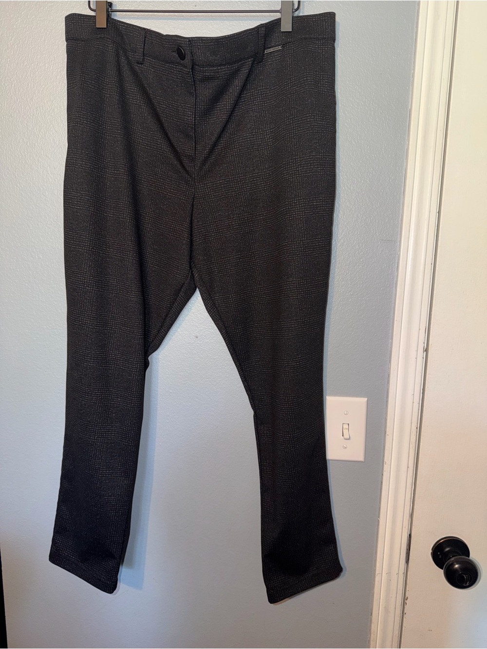 Mario Serrani Men's Textured Black Dress Trousers